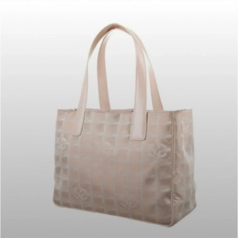 Authentic! *VTG* CHANEL Metallic Sheen Small Travel Ligne Shopper Tote